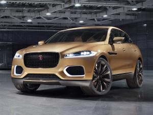 Jaguar C-X17 Concept in Liquid Gold 2013 года